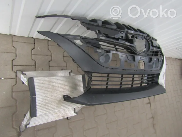 Toyota Prius (XW20) Parachoques delantero 52113-47080