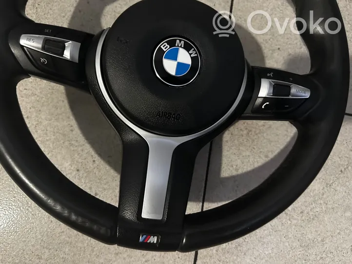 BMW 3 F30 F35 F31 Ohjauspyörä 