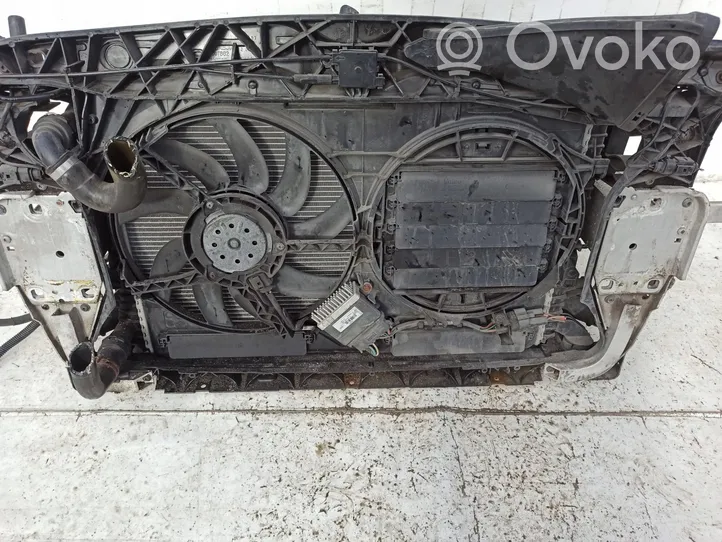 Audi A6 C7 Support de radiateur sur cadre face avant AUDI