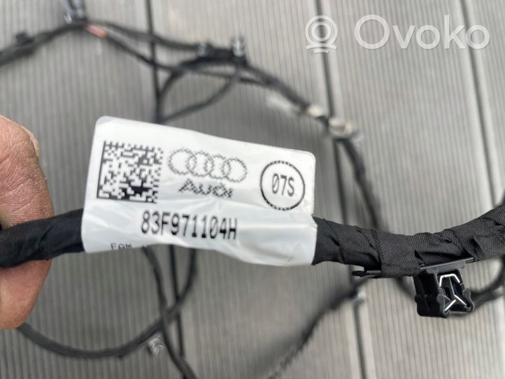 Audi Q3 F3 EUR ISO -radioliitin 83F971104H