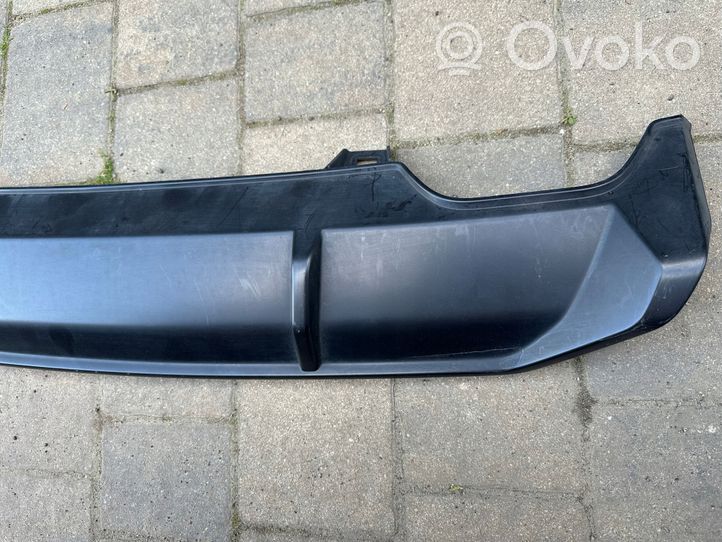 Audi A1 Rivestimento della parte inferiore del paraurti posteriore 82A807421A