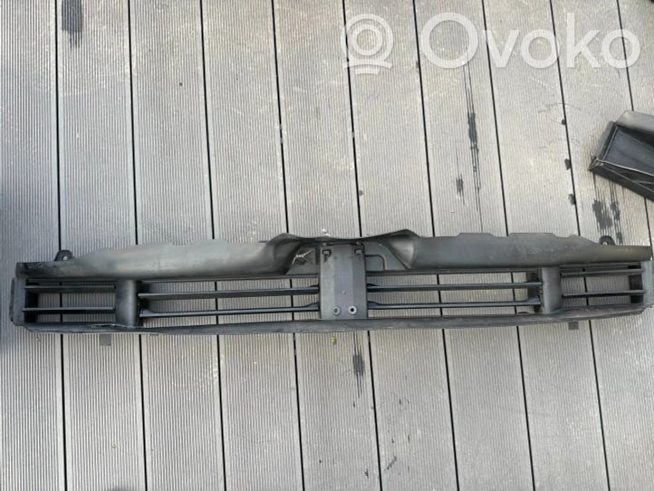 22677510 BMW X5 G05 Intercooler air guide/duct channel, 109.17 € RRR