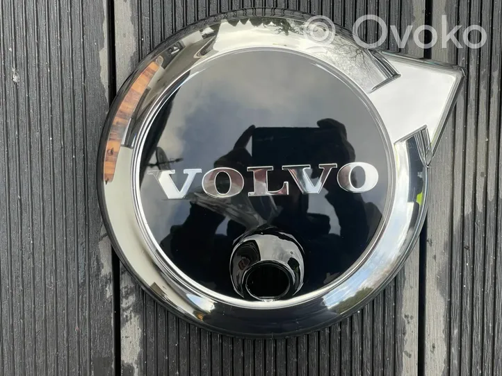 Volvo S90, V90 Valmistajan merkki/logo/tunnus 