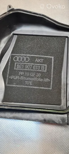 Audi A4 S4 B7 8E 8H Canal de guidage d'air du refroidisseur 8E1907613B