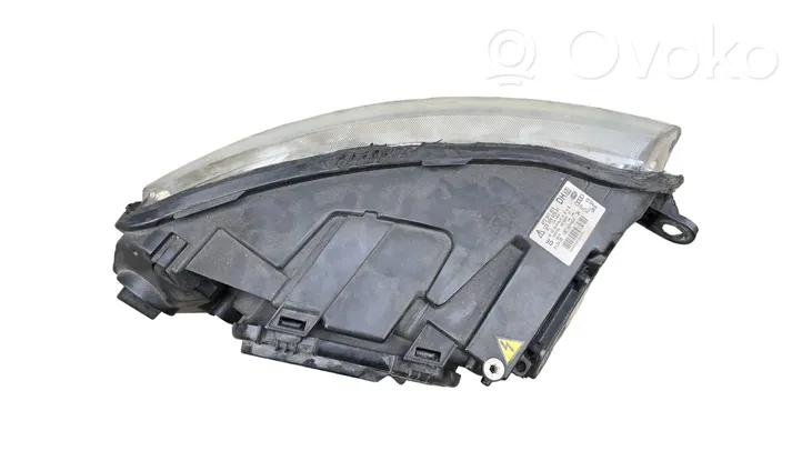 Audi A6 S6 C6 4F Lampa przednia 4F0941003DH