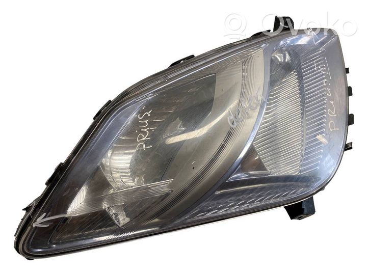 Toyota Prius (NHW20) Headlight/headlamp 