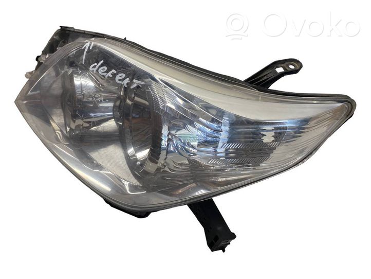 Toyota Land Cruiser (J150) Lampa przednia 8117060E00