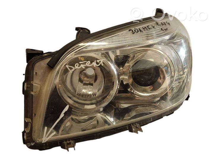 Toyota RAV 4 (XA40) Lampa przednia 8117042311