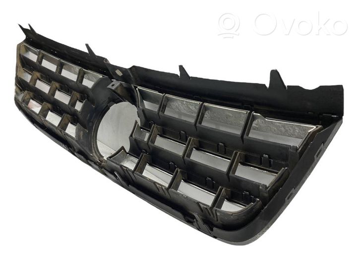 Volkswagen Touareg I Grille calandre supérieure de pare-chocs avant 7L6853651A