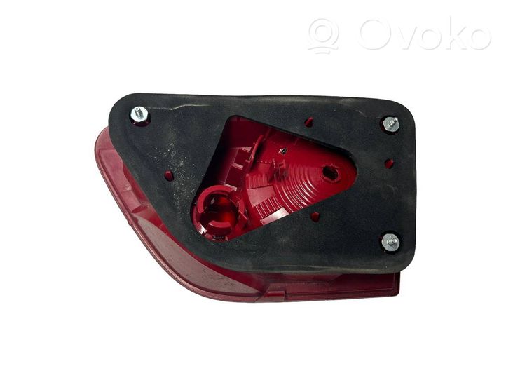 Seat Altea Lampy tylnej klapy bagażnika 5P8945093D