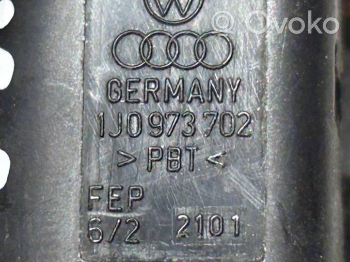Volkswagen Touran II Parkavimo (PDC) daviklių instaliacija 4H0919275