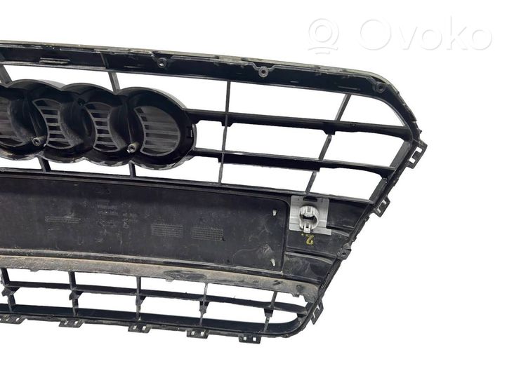 Audi A5 8T 8F Grille de calandre avant 8T0853651G