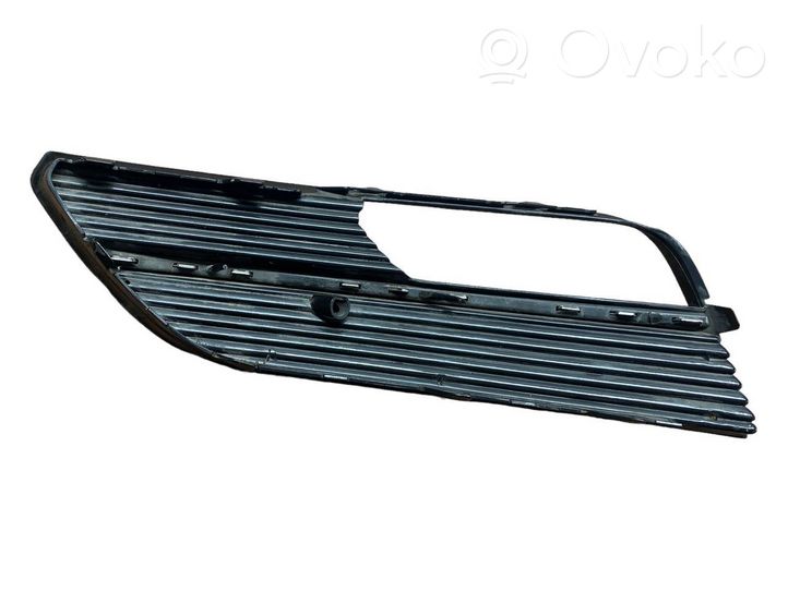 Audi A3 S3 8V Grille antibrouillard avant 8V3807682A