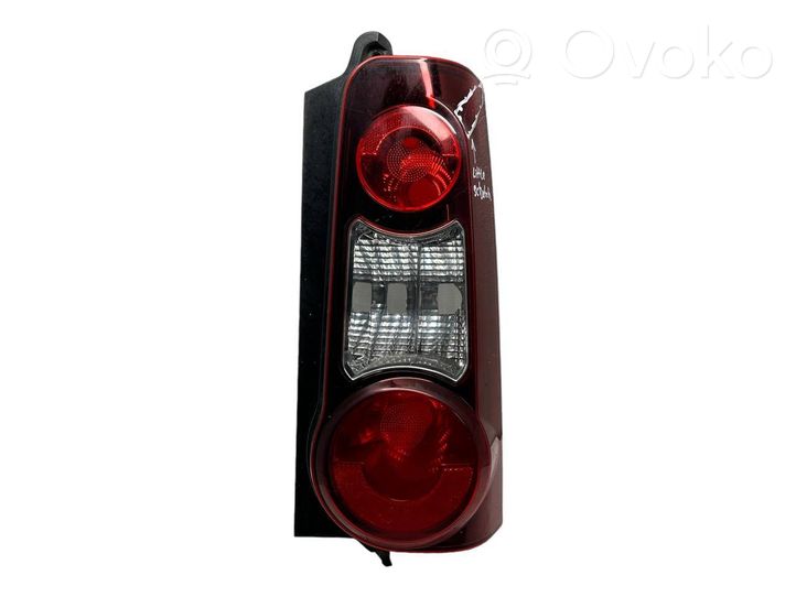 Peugeot Partner Lampa tylna 9677205480