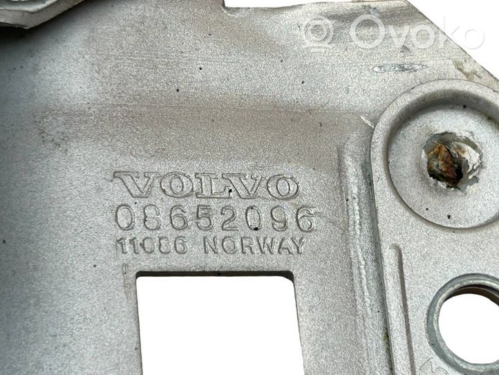 Volvo S60 Poprzeczka zderzaka przedniego 08652096