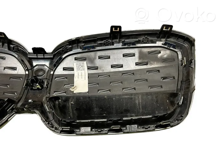 BMW iX3 G08 Griglia superiore del radiatore paraurti anteriore 9881798