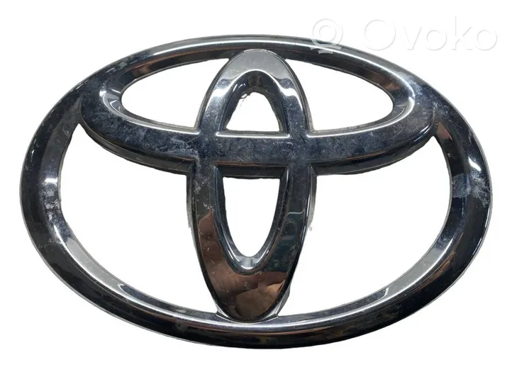 Toyota iQ Gamintojo ženkliukas 9097502075