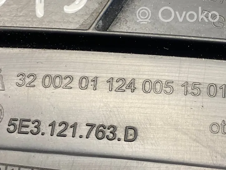 Skoda Octavia Mk4 Gaisa ieplūdes kanāla detaļas 5E3121763D