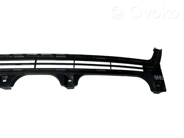 Toyota Land Cruiser (J150) Mascherina inferiore del paraurti anteriore 5311260200