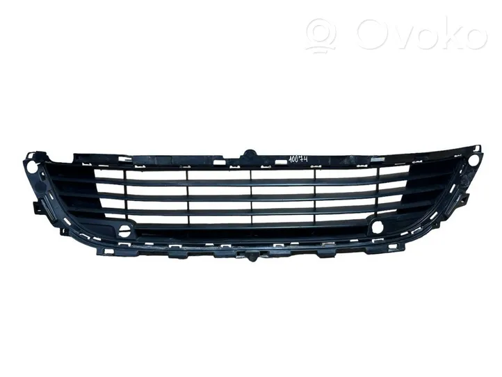 Citroen C4 II Grille inférieure de pare-chocs avant 9677876177