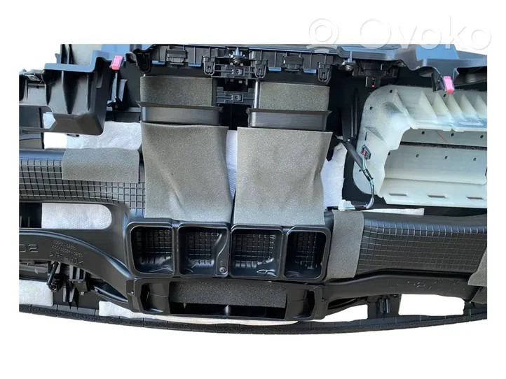 Toyota Auris E180 Panelė 5584502240