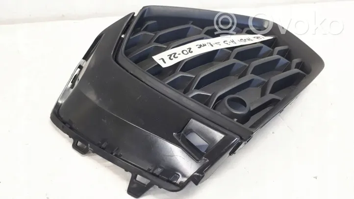 Audi A3 8Y Front bumper lower grill 8Y0807681