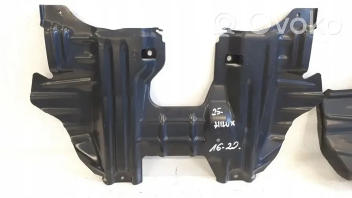 Toyota Hilux (AN120, AN130) Protezione anti spruzzi/sottoscocca del motore 