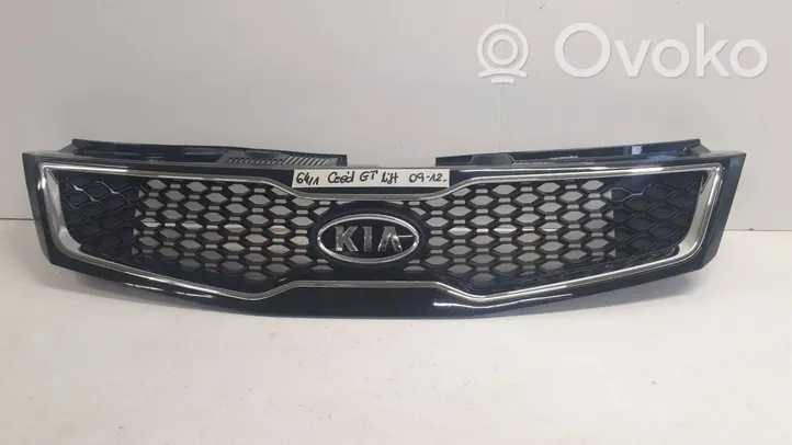 KIA Ceed Grille calandre supérieure de pare-chocs avant 863501H600