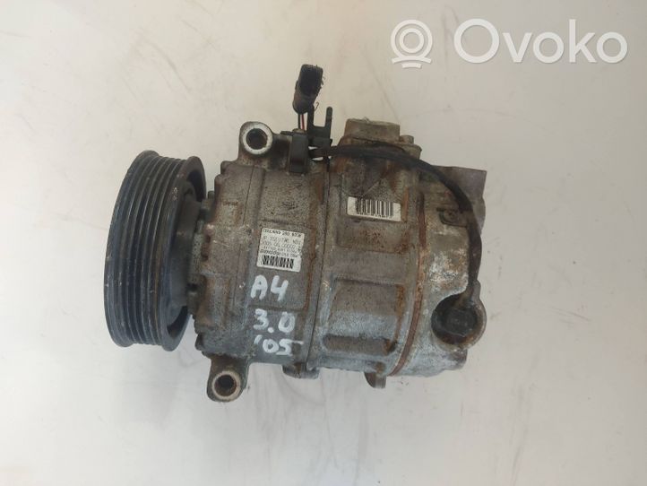 Audi A4 S4 B6 8E 8H Ilmastointilaitteen kompressorin pumppu (A/C) 8H0260805B