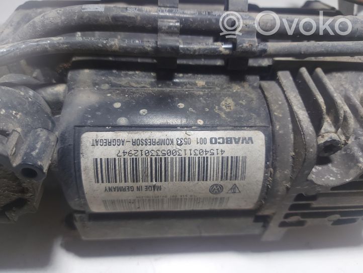 Volkswagen Touran I Ilmajousituksen kompressoripumppu 7L0616007