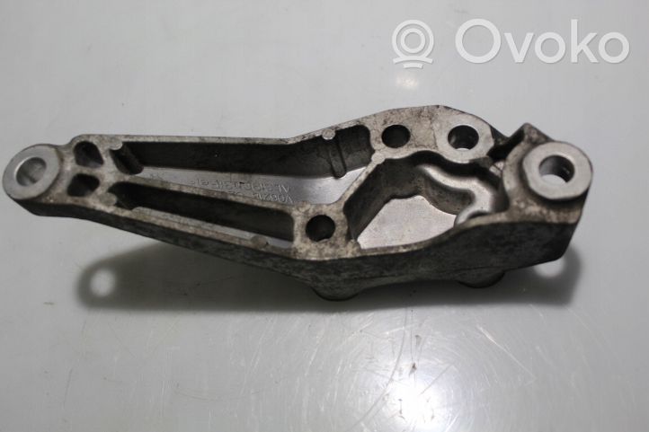 Opel Astra J Supporto di montaggio scatola del cambio 