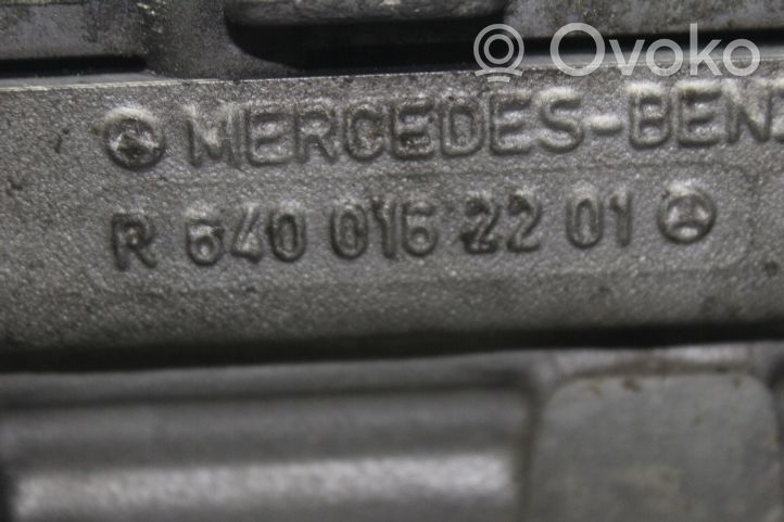 Mercedes-Benz B W245 Engine head R6400162201