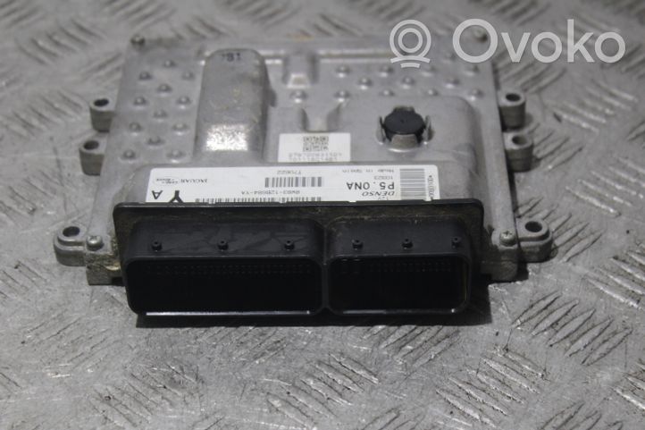 Land Rover Discovery 4 - LR4 Moottorin ohjainlaite/moduuli 8W8312B684YA