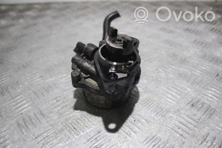 Suzuki Swift Pompe à vide 729024061