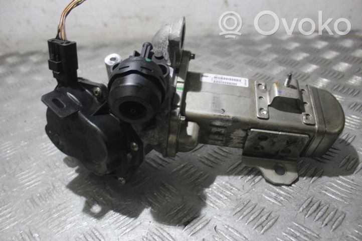 Ford Focus Refroidisseur de vanne EGR 30725855