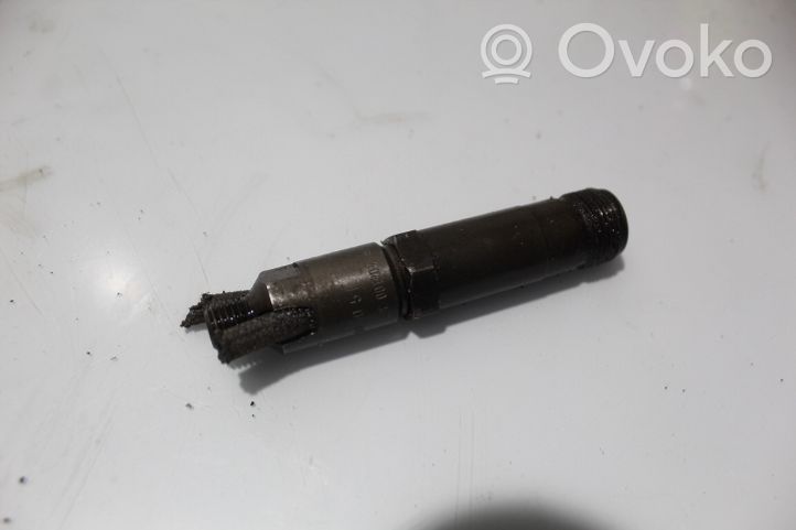 Mercedes-Benz E W210 Injecteur de carburant 0000101051