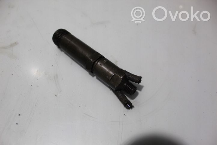 Mercedes-Benz E W210 Injecteur de carburant 0000101051