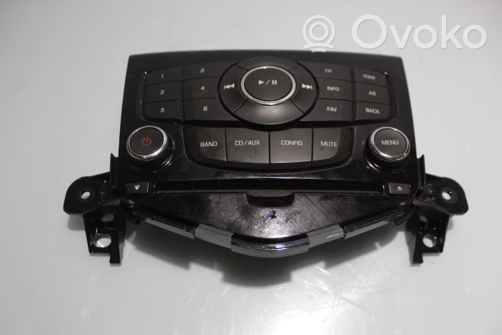 Chevrolet Cruze Unité principale radio / CD / DVD / GPS 96948426