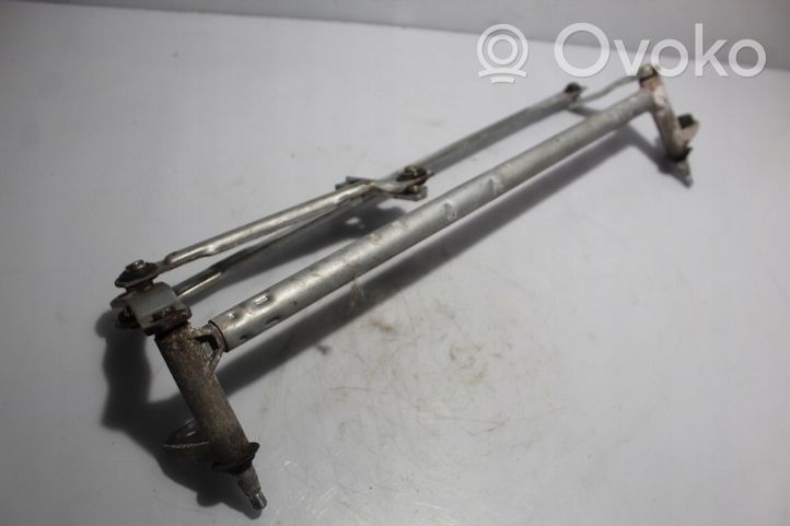 Volkswagen Golf VI Front wiper linkage 