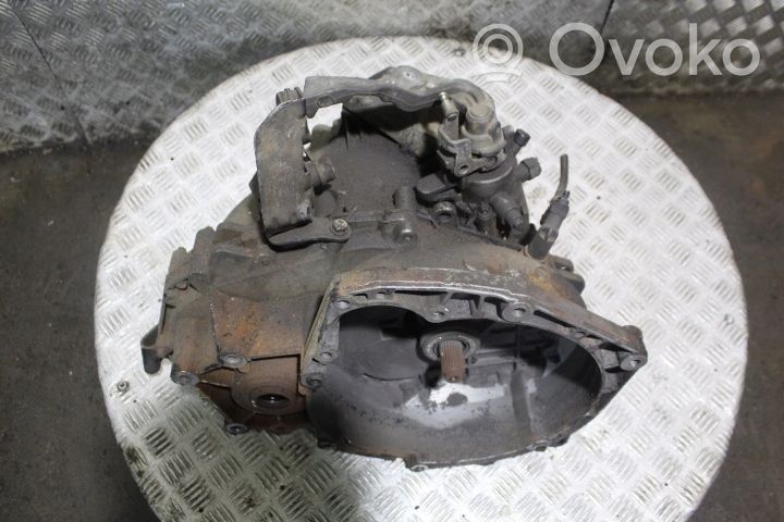 Opel Vectra C Boîte de vitesses manuelle à 6 vitesses 55350375