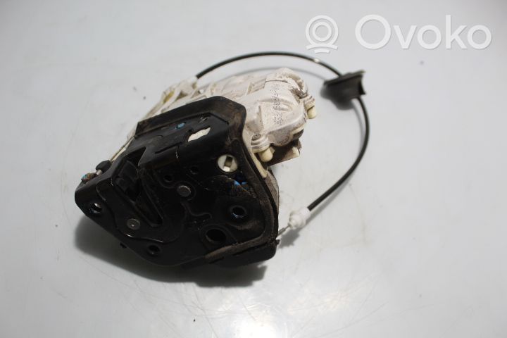 Audi A4 S4 B7 8E 8H Serratura portiera anteriore 