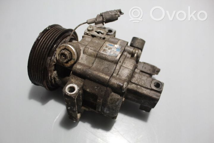 Toyota Aygo AB10 Ilmastointilaitteen kompressorin pumppu (A/C) Z0015229A