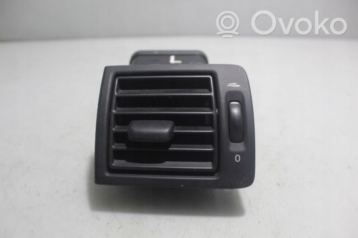 Volvo S40 Copertura griglia di ventilazione laterale cruscotto 