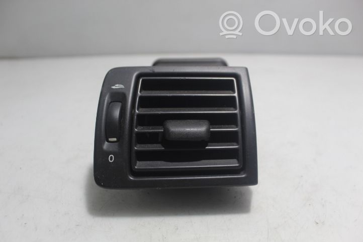 Volvo S40 Copertura griglia di ventilazione laterale cruscotto 