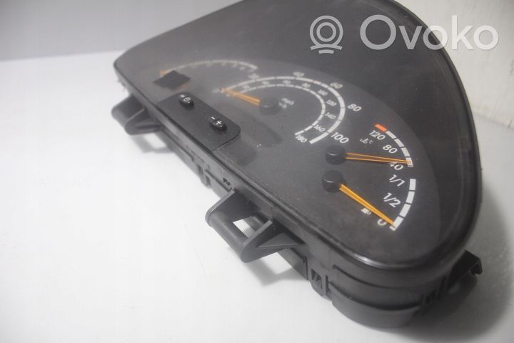 Mercedes-Benz Sprinter W901 W902 W903 W904 Clock 