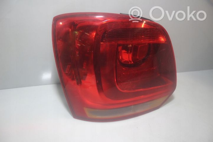 Volkswagen Polo V 6R Lampa tylna 