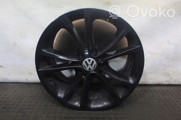 Volkswagen Scirocco R17 alloy rim 