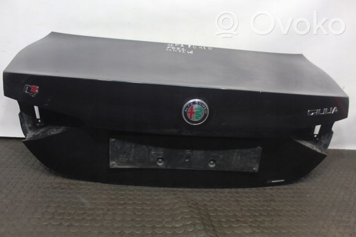 Alfa Romeo Giulia Lava-auton perälauta 