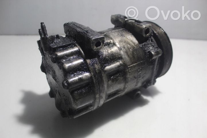 Citroen C4 Grand Picasso Ilmastointilaitteen kompressorin pumppu (A/C) 7838410624