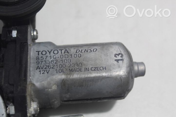 Toyota Auris 150 Takaikkunan nostomekanismi ilman moottoria AV262100-2330